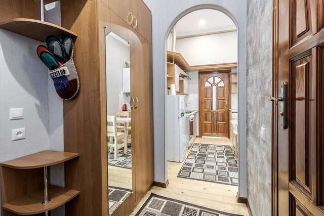 Апартаменты Chornovola blue apartment Львов-20