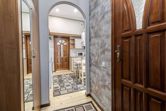 Апартаменты Chornovola blue apartment Львов-31